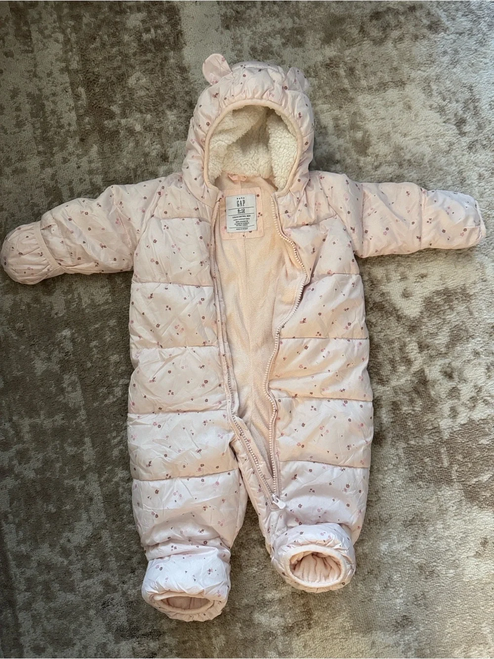 GAP Light Pink Quilted Hooded Infant One-Piece Snowsuit 6-12 months